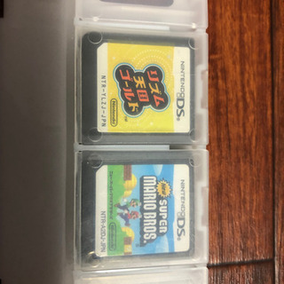 DSi LL 本体とマリオ リズム天国セットの画像