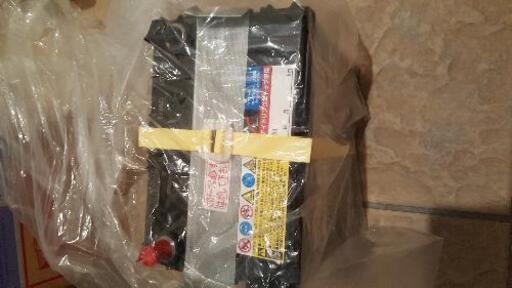 車バッテリー　M42(未使用)