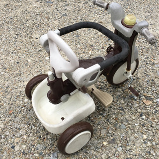 【お取り置き中】三輪車差し上げますの画像