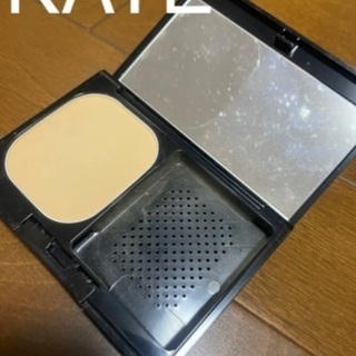 ケイト　KATE パウダーファンデ