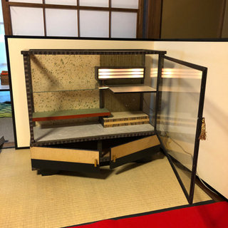 コレクションケース　人形ケースの画像