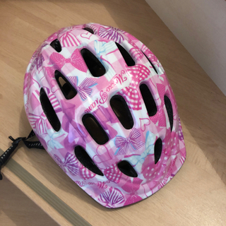 自転車　子供用ヘルメット