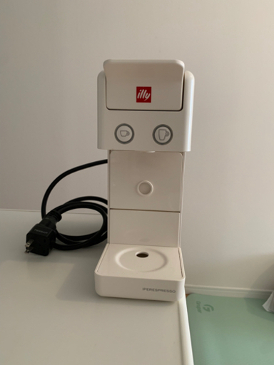 illy 3.2 エスプレッソマシン　カプセル　ホワイト