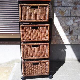 ラタン　籐　棚　タンス