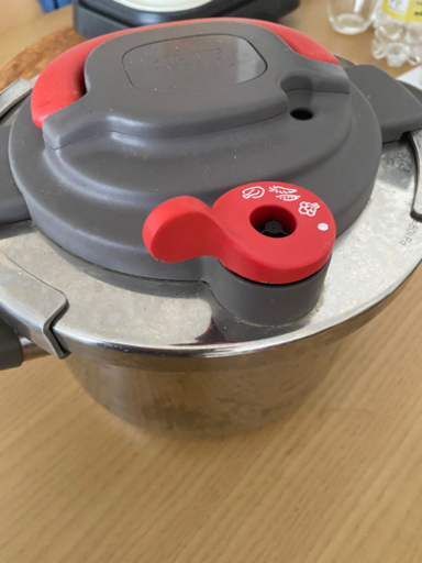 ティファール圧力鍋　T-fal