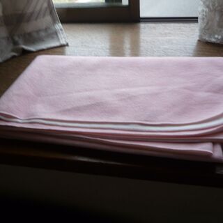 介護用の浴衣とマットの画像