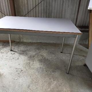 　作業台（画像新しくしました！）の画像