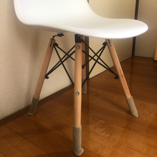 イームズチェア　リプロダクト品の画像