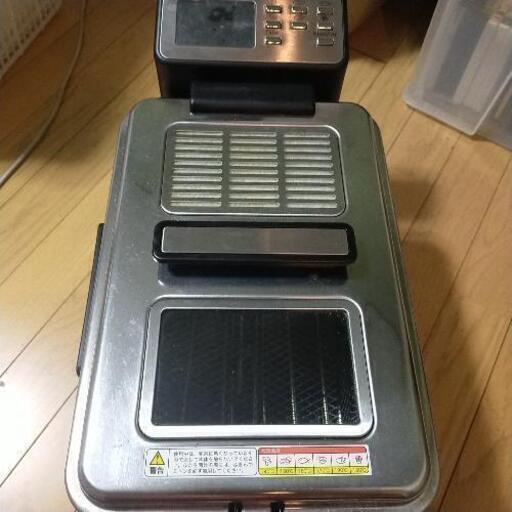 大型電気フライヤー　2