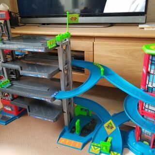 ミニカー用のおもちゃ