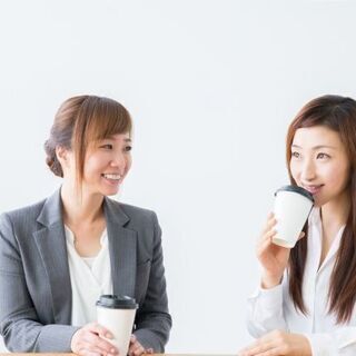 渋谷新宿などでカフェ会の会場にできるカフェを募集しています。