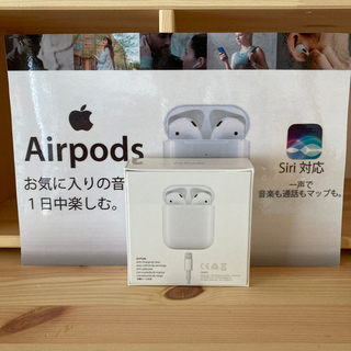 MV7N2J/A airpods with charging caseの画像