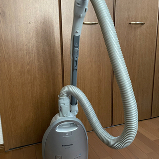 【差し上げます】パナソニック掃除機　MC-PA20W-S