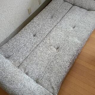 ソファーベッドの画像