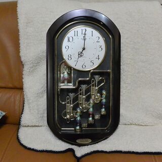リズム壁掛け時計