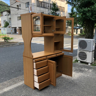 食器棚・水屋・カップボードの画像