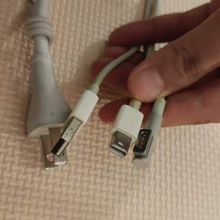 Apple LED Cinema Display 27の画像