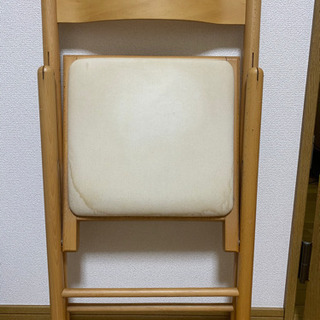 【お譲り先決定】無印良品 muji 木製 折り畳み椅子の画像