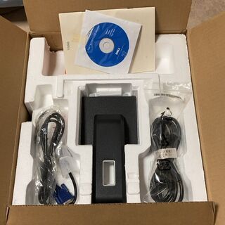 DELL PC用モニタ（E178FP）の画像