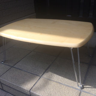 天然木ちゃぶ台。しっかりした作り美品！