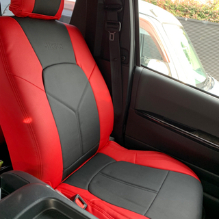 ハイエースシートカバーほぼ新品運転席助手席後部座席フル