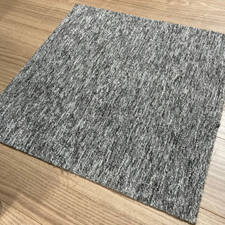 カーペットタイル　50×50cm 37枚(+α)の画像