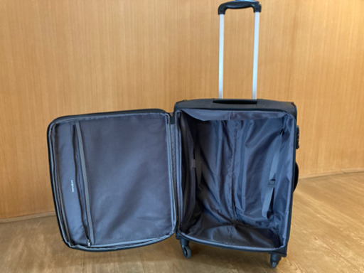 サムソナイト　バザール　スピナー66 68L 3.4kg