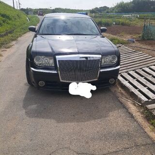 クライスラー300見た目決まってます❗3.5リッター