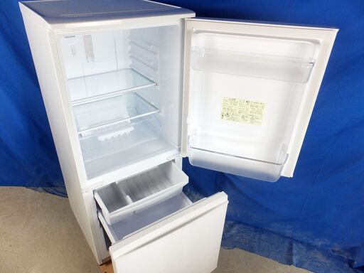 ?夏休み・サマーセール?超美品★2020年式★SHARP★SJ-D14F-W★137L★2ドア冷凍冷蔵庫★「つけかえどっちもドア」 面