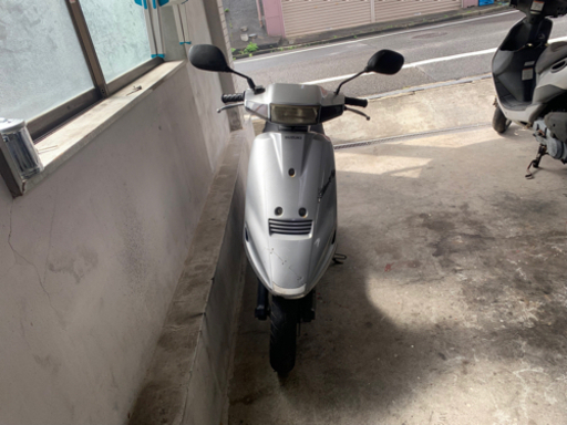 値下げ　アドレス　CE13Ａ　V100 ADDRESS 銀　SUZUKI スズキ　キーシャッター付き　原付二種　小型　ウーバーイーツ