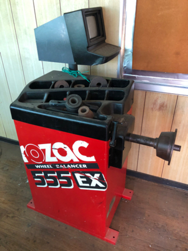 ホイールバランサー