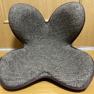 MTGボディメイクシートスタイルディープブラウン 骨盤サポートチェア