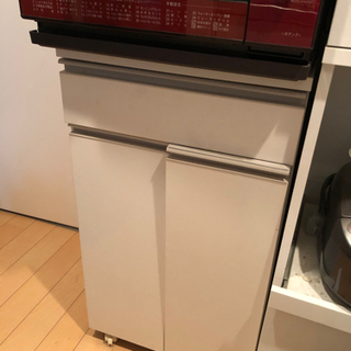 ペールカウンター、分別ゴミ箱 引き出し付き 値下げ