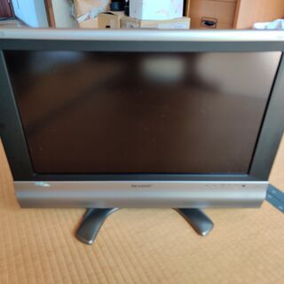 Sharp　AQUOS　液晶テレビ　20インチ　無料の画像