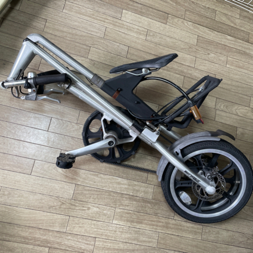 STRIDA 折り畳み自転車