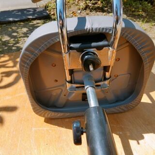 中古KOKUYO椅子 事務椅子の画像