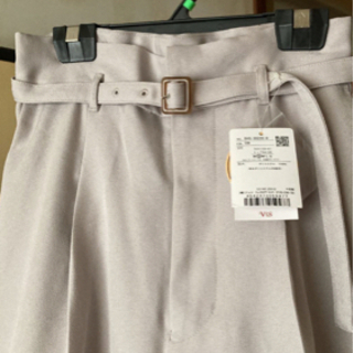 ワイドパンツ。新品。未使用。