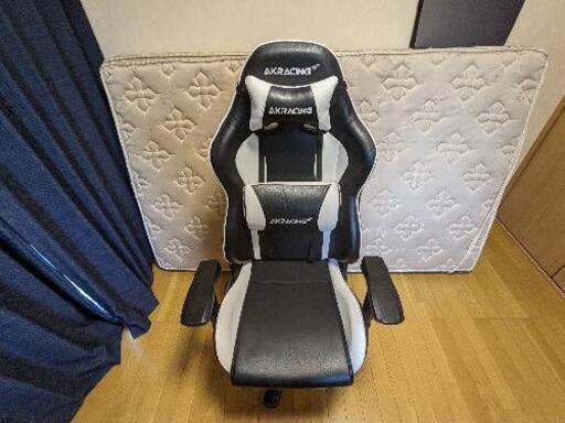 AKRacing エーケーレーシング ゲーミングチェア Nitro 白 引取限定