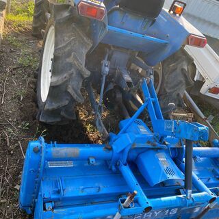 イセキトラクター　TL2101　ISEKI　TRACTORの画像
