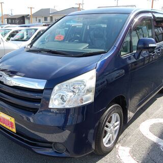 ☆自社ﾛｰﾝもok☆TOYOTAノア4WD！ナビ、Bカメラ、ET...