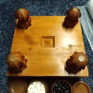 Y!　【蔵出し商品】　碁盤　碁石　木製　骨董　現状渡しの画像