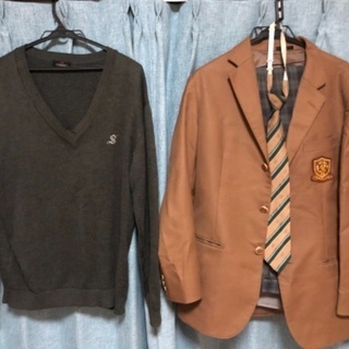制服売ります