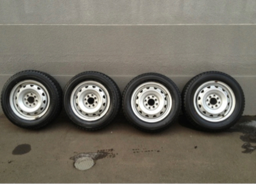 ヨコハマ　175/65R14 2013年製　ホイール付き　4本セット　スタッドレス　マルチピッチ4穴