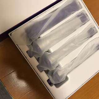 【新品未使用】カールアイロン コテ マイナスイオン ヘアアイロン カール 温度LCD表示 セラミックコーディング 3連バレルのウェーブアイロン ヘアアイロン (3段階19mm 25mm 32mm)の画像