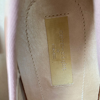 新品未使用　コアライト　パンプスの画像