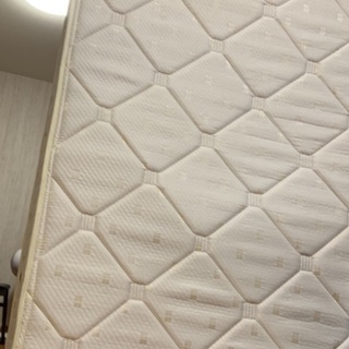 【受け渡し予定が決まりました】シングルサイズ　マットレス⭐︎