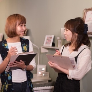 アイリスト急募★日曜定休★子連れ勤務可能★