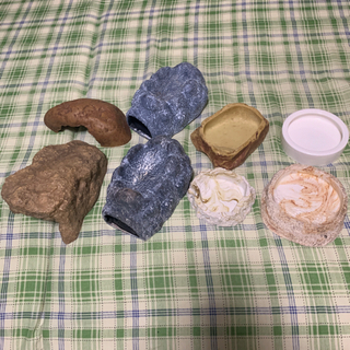 爬虫類・両生類/シェルター・水入れ・餌入れ
