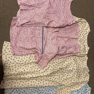 Ｔシャツ　カットソー　ルームウエア　寝間着　ＳＳサイズ　女子用