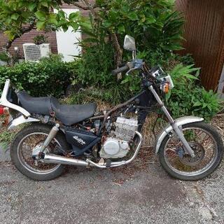 cbx125カスタム　レストアベース